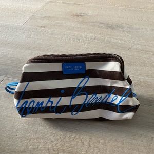 Henri Bendel travel case